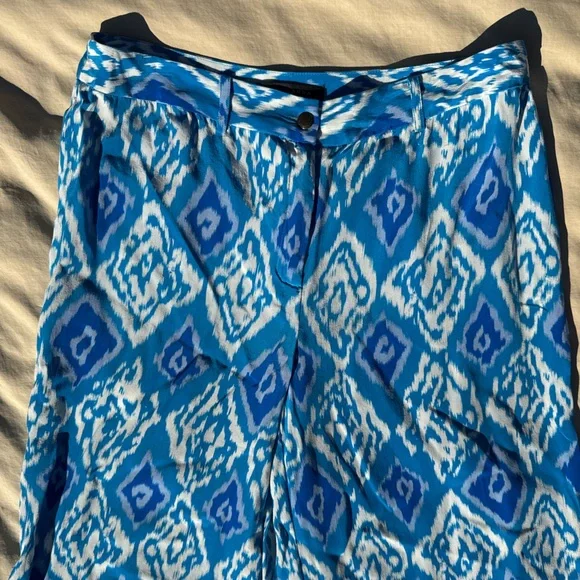 DORA LANDA Silk Ikat Print Wide Leg Trousers - Picture 4 of 16